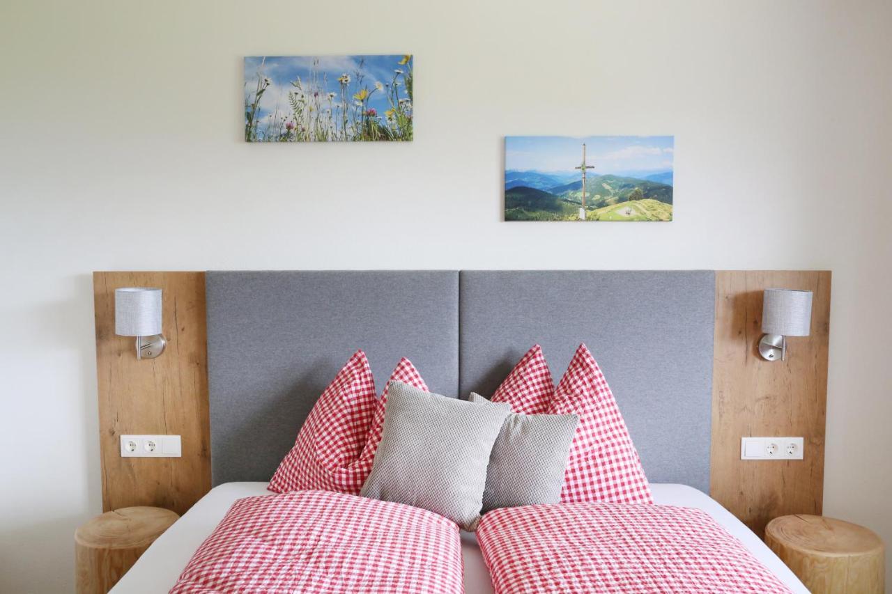 Lindbichlhof Urlaub Am Bio Bauernhof Apartment Sankt Johann im Pongau Exterior photo